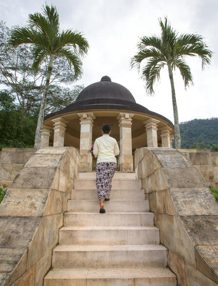 Amanjiwo, Indonesia - Dalem Jiwo Pool Steps